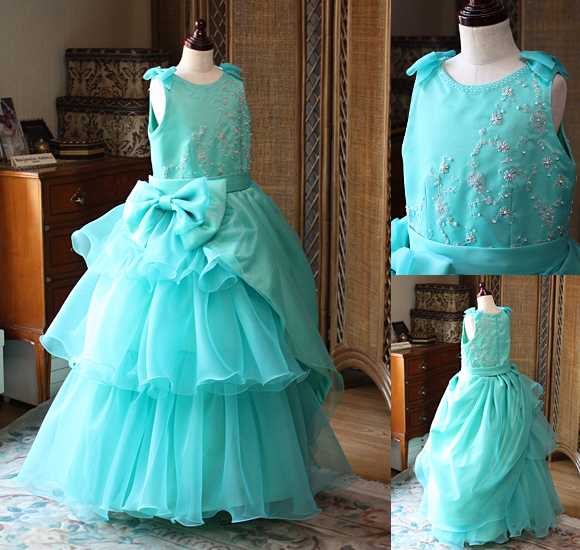 ピアノの発表会ドレス コンクールドレス エメラルドグリーン 愛知県