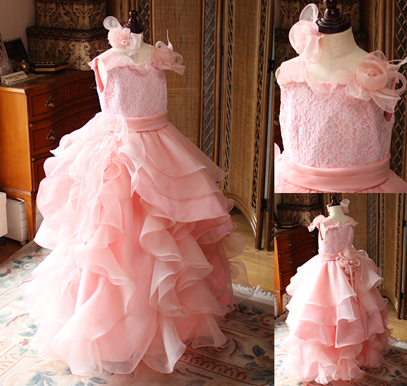 スカートシルエット ドレスライン コサージュ