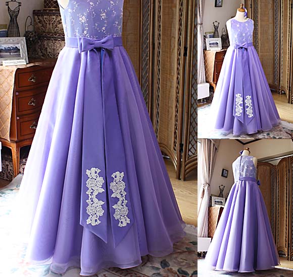 フロントのリボンデザイン