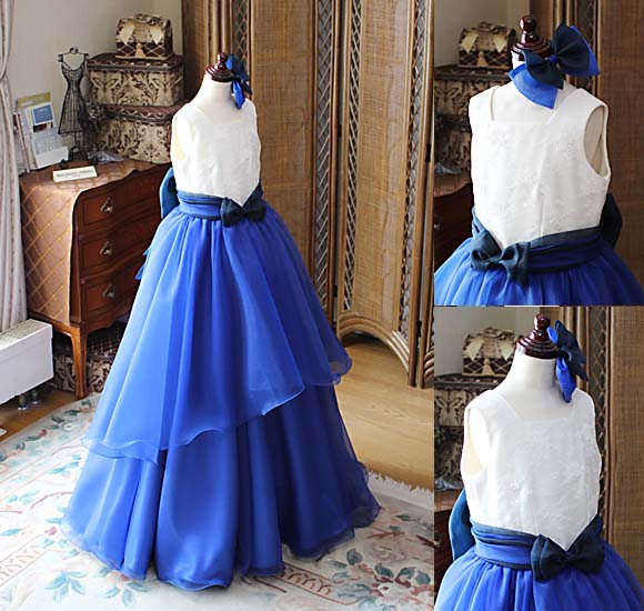 ピアノのコンクールドレス オフホワイトとネイビー 愛知県