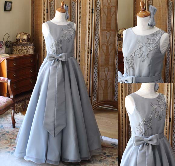 バイオリンのコンクールドレス グレー 東京都