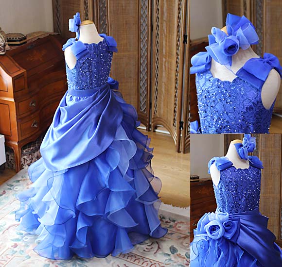 スカートデザインと肩のリボン ジュニアドレス