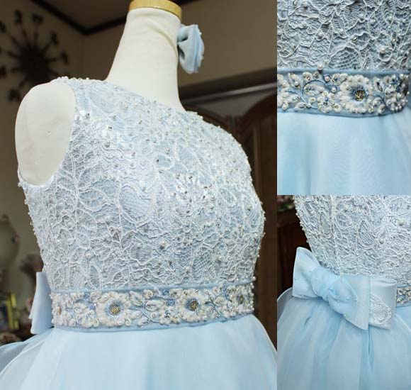 ラウンドネック ビーディング ウエストデザイン