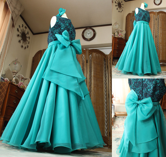 立ち姿 スカートデザイン リボン トップス