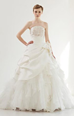 ウェディングドレス Aラインドレス