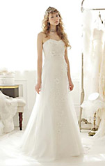 ウェディングドレス エンパイアライン