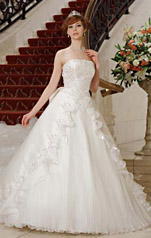 ウェディングドレス Aラインドレス