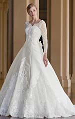 ウェディングドレス プリンセスライン ロングトレーン