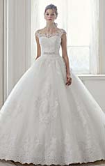 ウェディングドレス Aライン  ロングトレーン