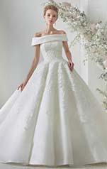 ロイヤルウェディングドレス