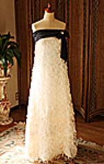 ウェディングドレス エンパイアライン