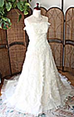 ウェディングドレス エンパイアライン