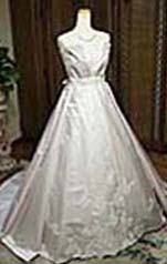 ウェディングドレス Aライン