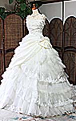 ウェディングドレス  ベルライン