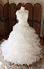 ウェディングドレス  Aライン