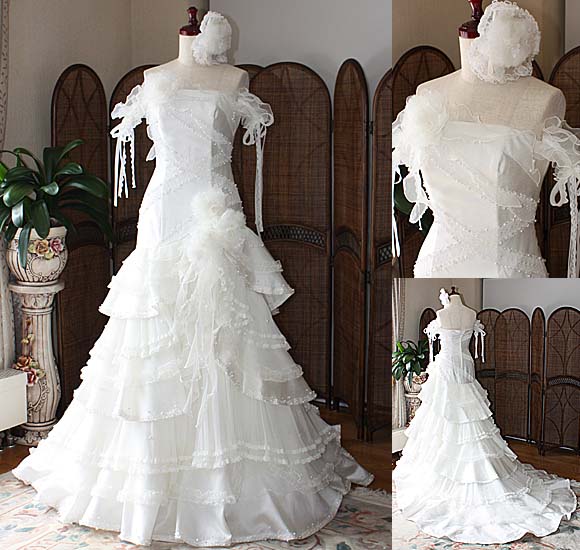 オフショルダーのマーメイドライン ウェディングドレス